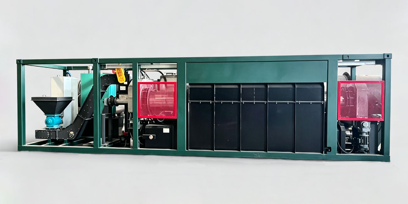 Small Mobile Biomass Pyrolysis Machine